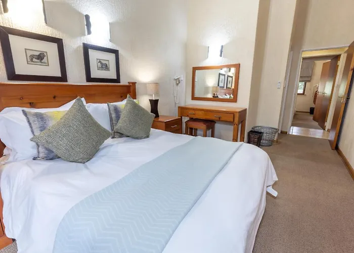 Legend Safaris - Kruger Park Lodge 257A
